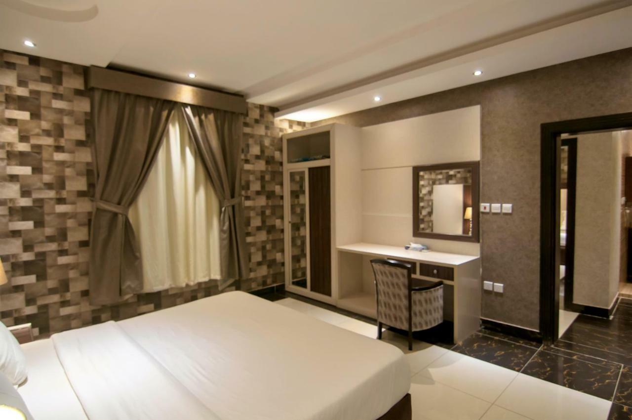 Elite Suites Hotel - Al Muruj Riyadh Bagian luar foto